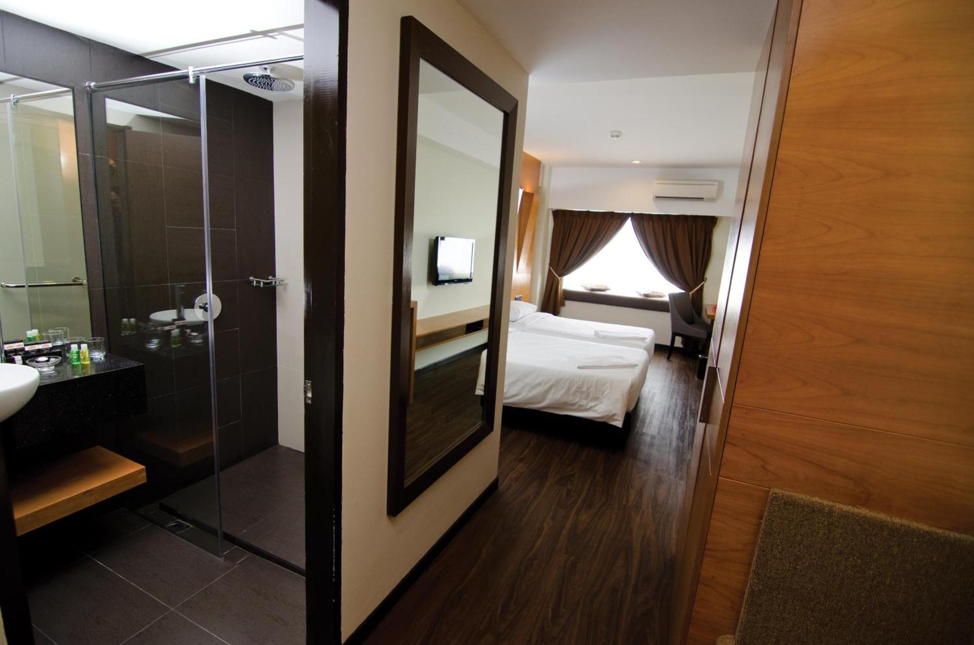 C'Haya Hotel Kota Kinabalu Habitación foto