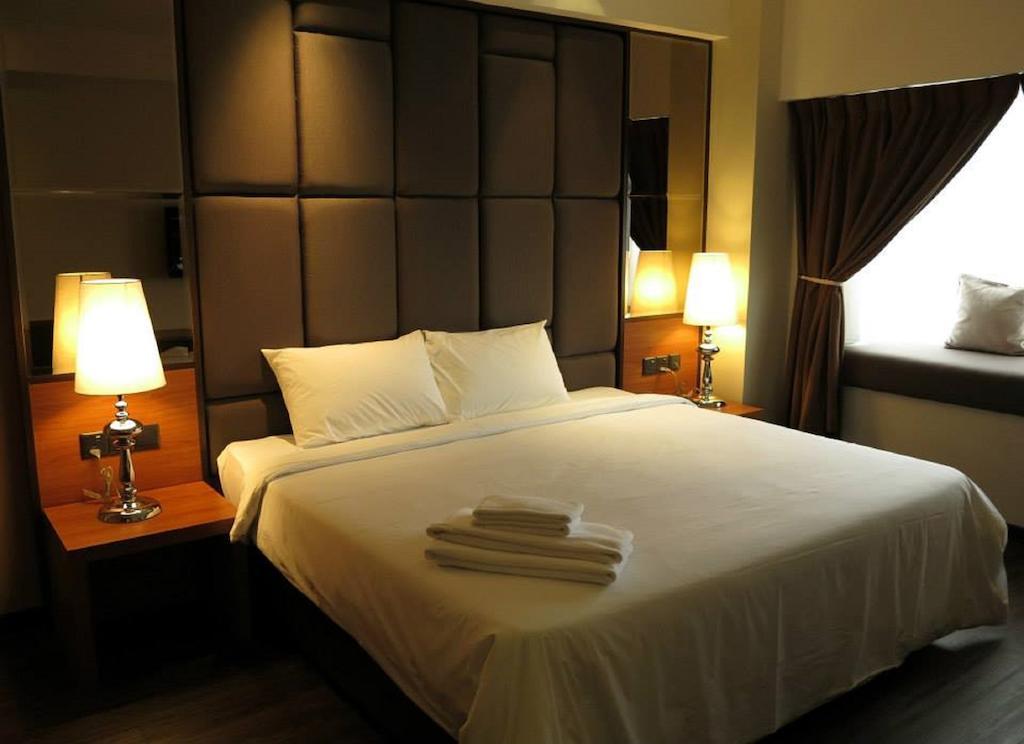 C'Haya Hotel Kota Kinabalu Habitación foto